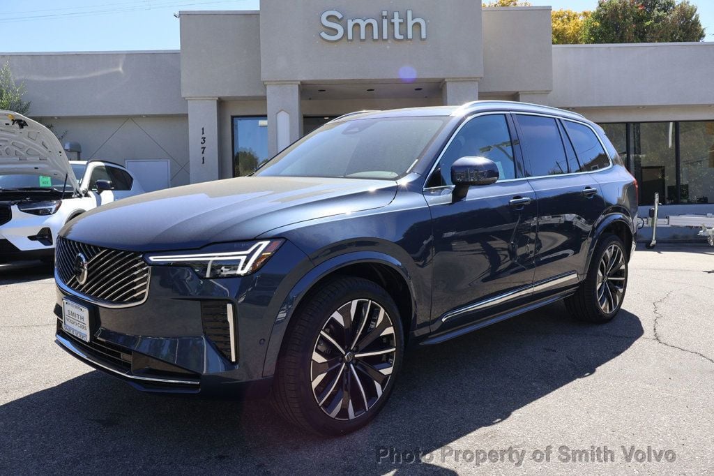2027 Volvo XC90 B5 Plus AWD YV4M22PE4V1570042