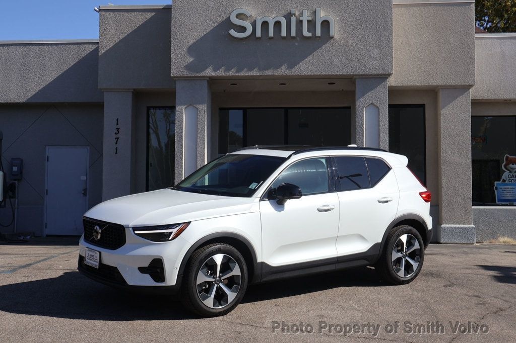 2026 Volvo XC40