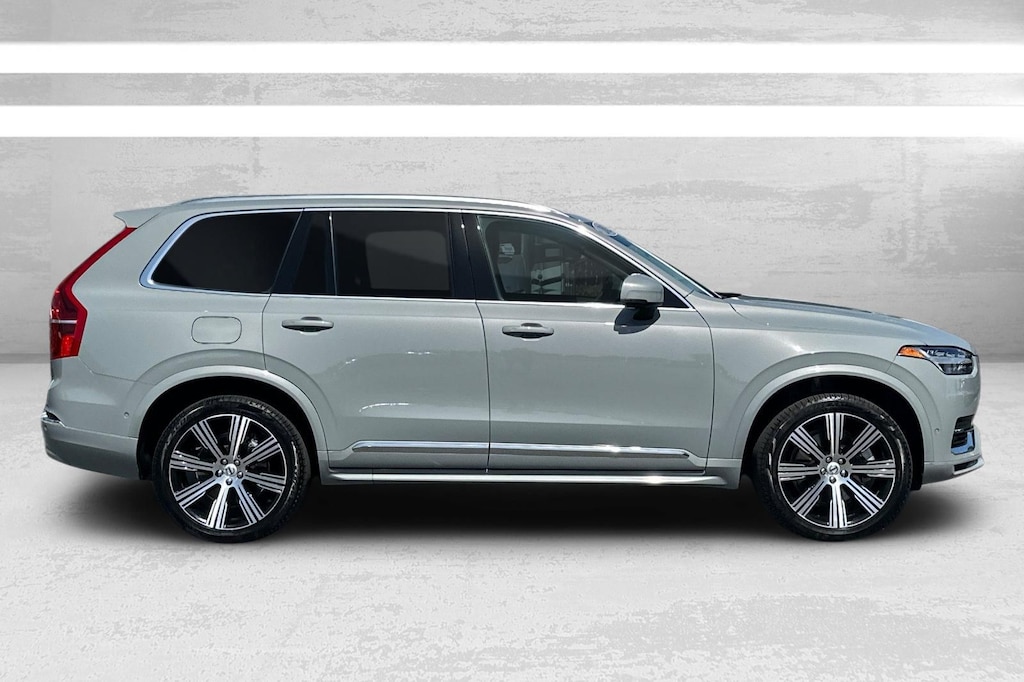 Certified 2025 Volvo XC90 plug-in hybrid T8 Plus 7-Seater SUV