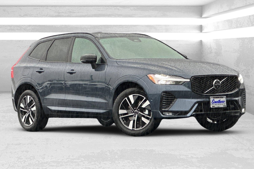 New 2026 Volvo XC60 B5 Plus SUV