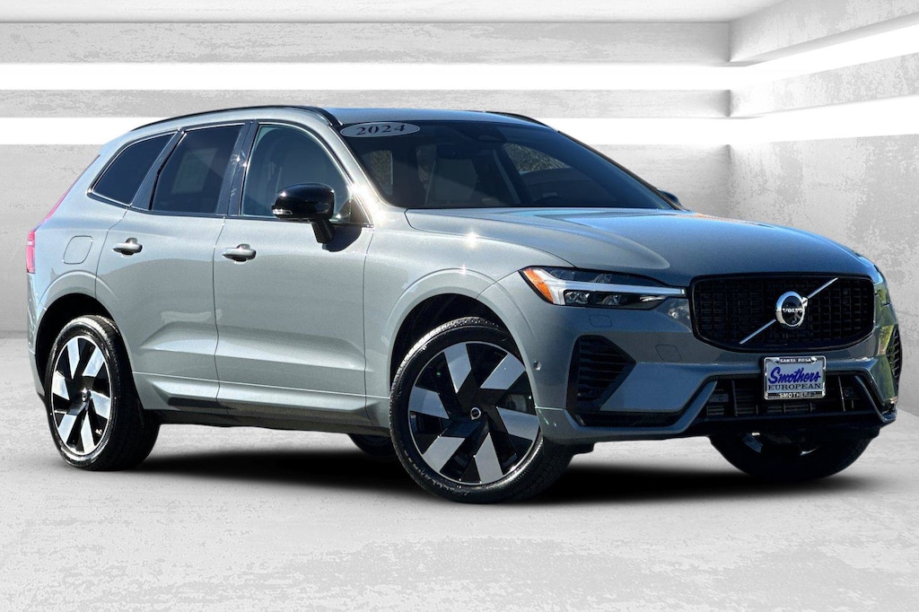 Certified 2024 Volvo XC60 Recharge Plug-In Hybrid T8 Plus Dark Theme SUV