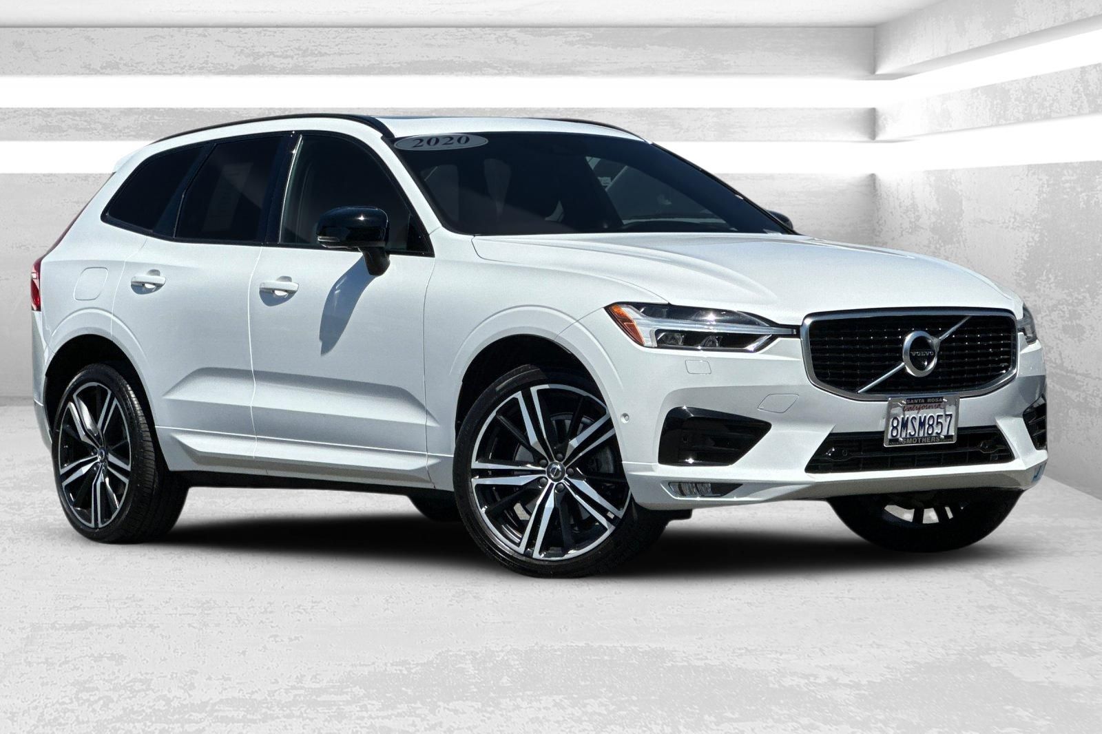 2020 Volvo XC60 R-Design