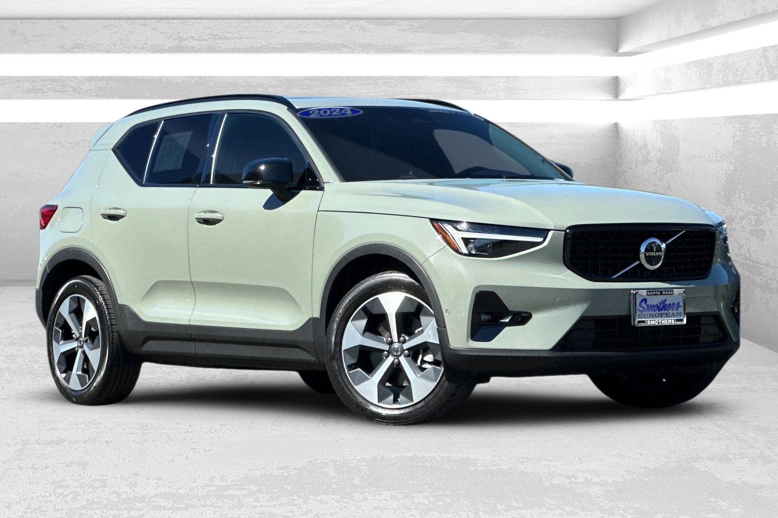2024 Volvo XC40