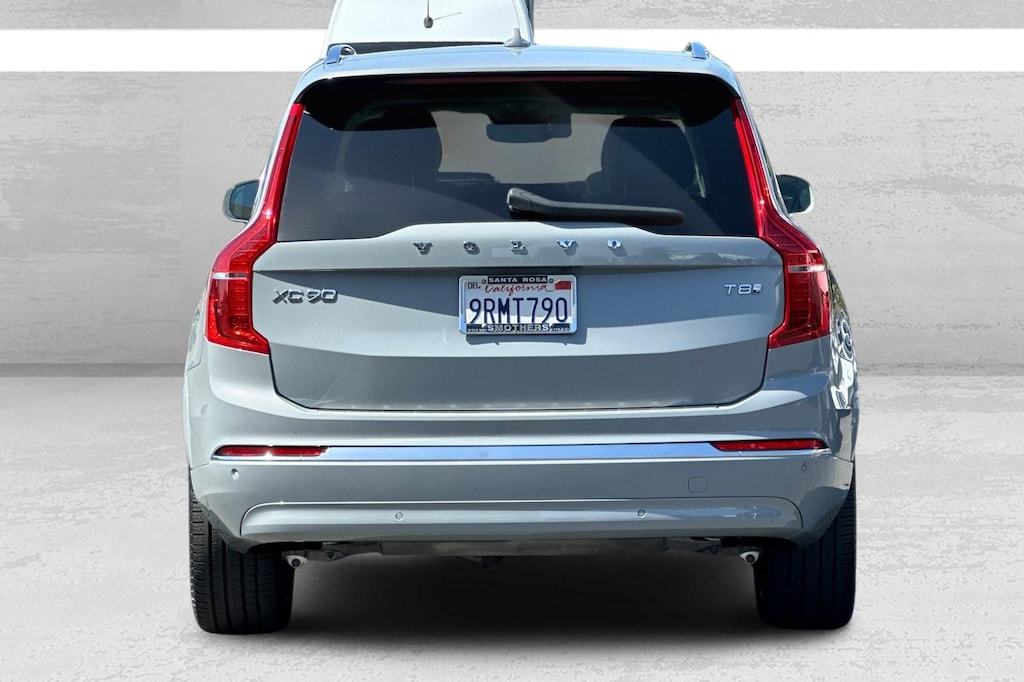 Certified 2025 Volvo XC90 plug-in hybrid T8 Plus 7-Seater SUV