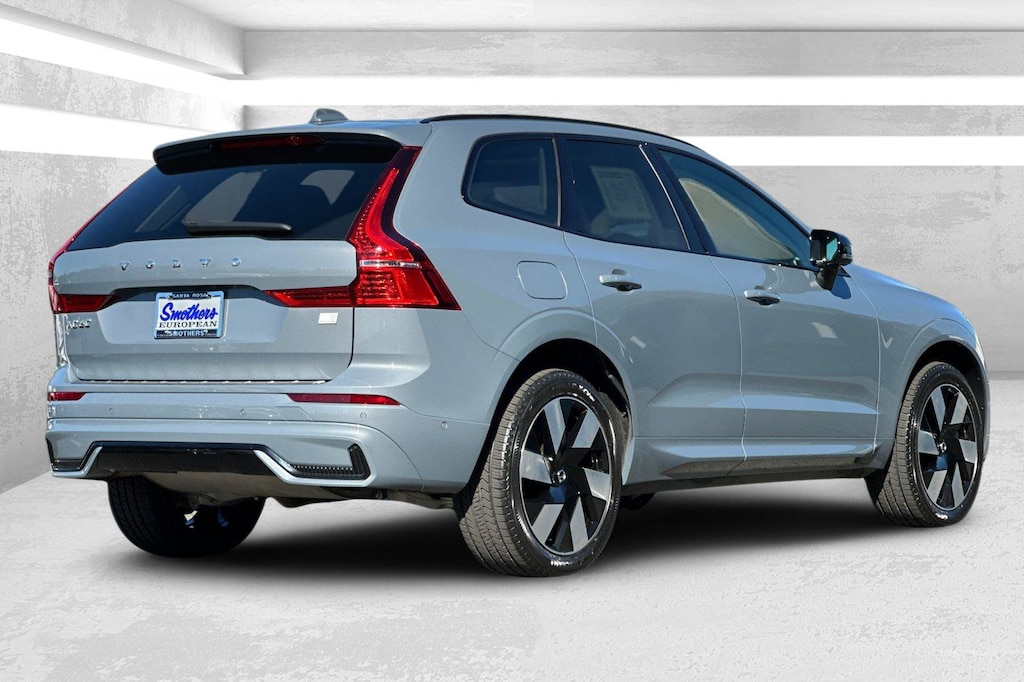 Certified 2024 Volvo XC60 Recharge Plug-In Hybrid T8 Plus Dark Theme SUV