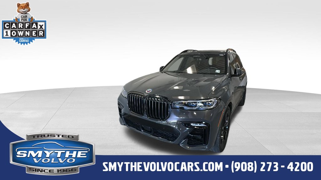 2022 BMW X7 M50i