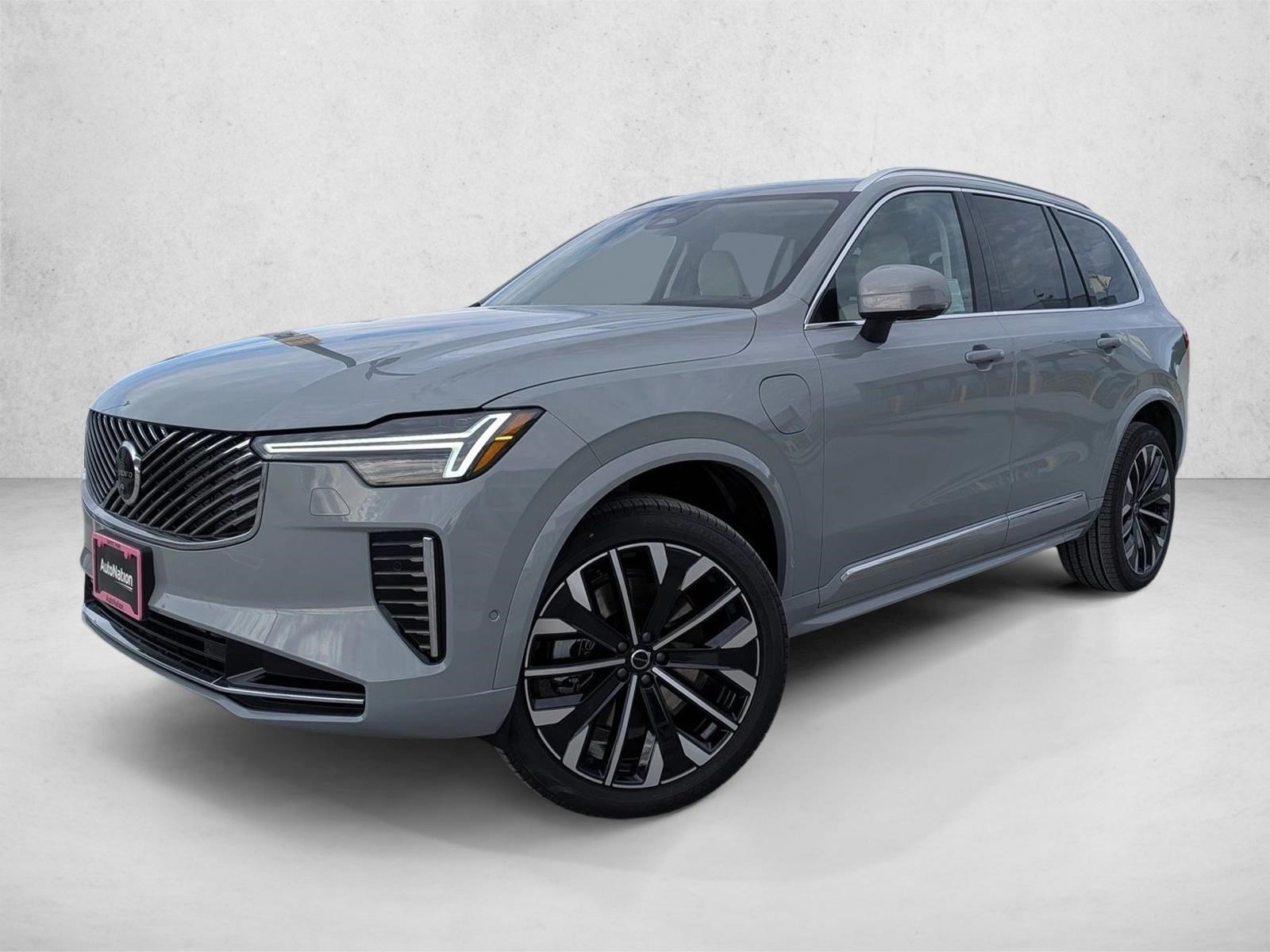  Volvo XC90 Plug-In Hybrid