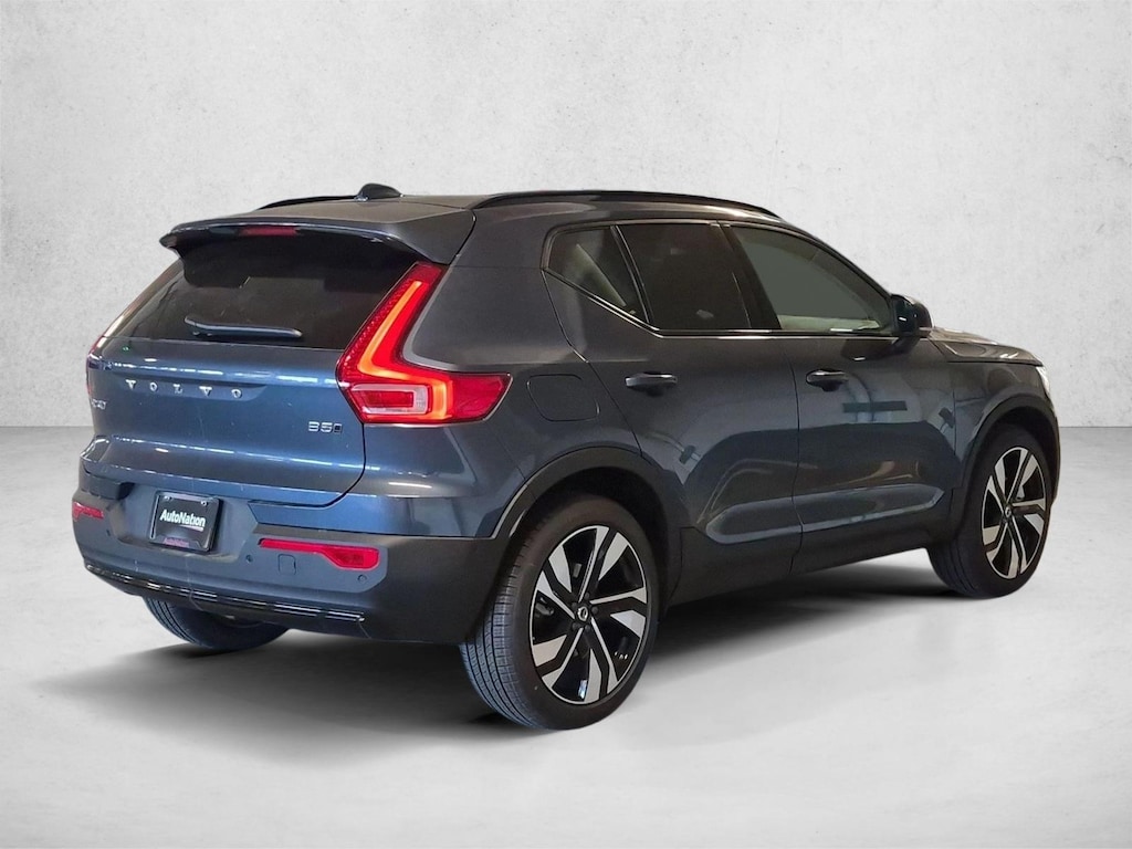 New 2026 Volvo XC40 Ultra Sport Utility