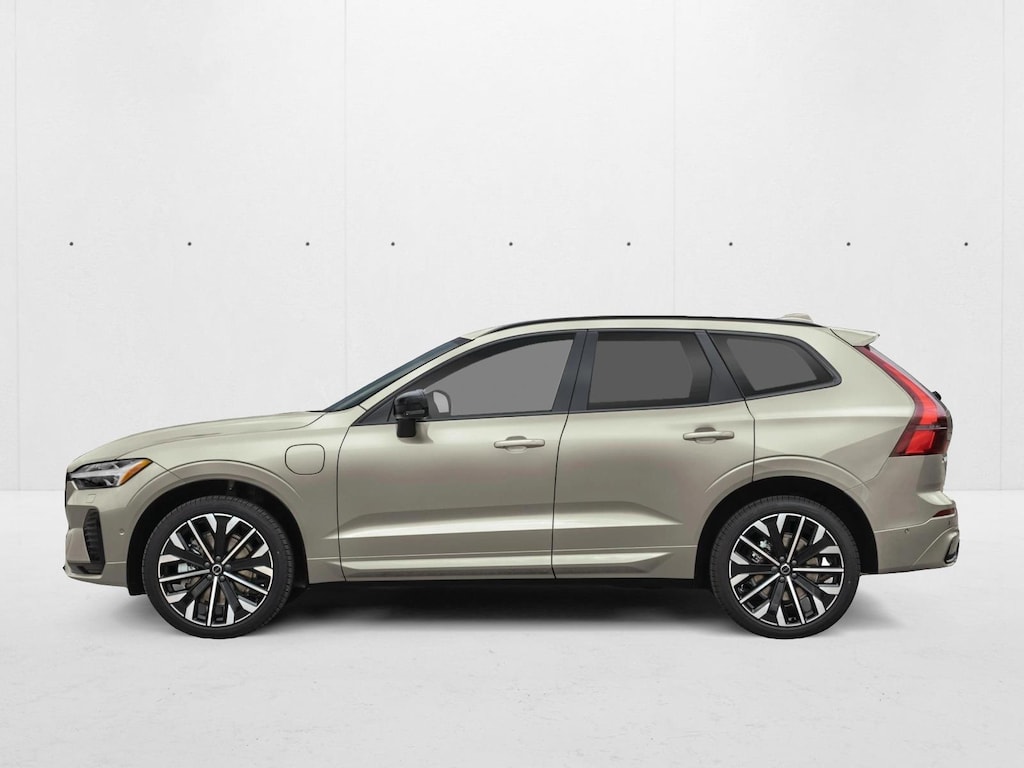 New 2027 Volvo XC60 plug-in hybrid Ultra SUV