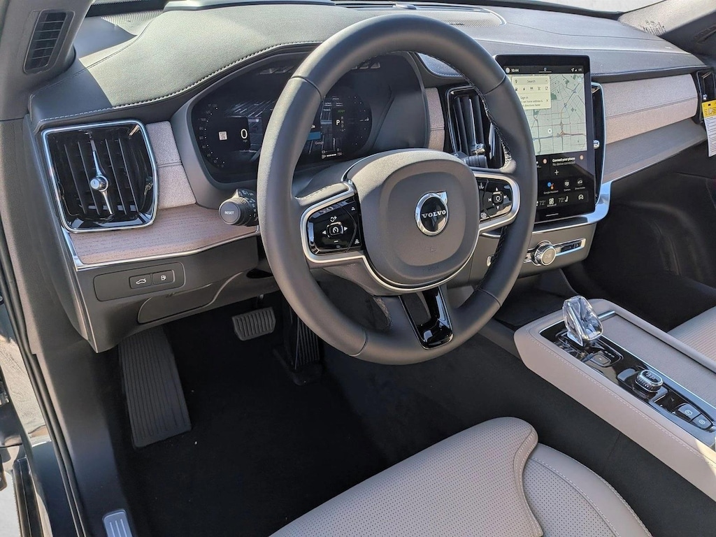 New 2026 Volvo XC90 plug-in hybrid Ultra SUV
