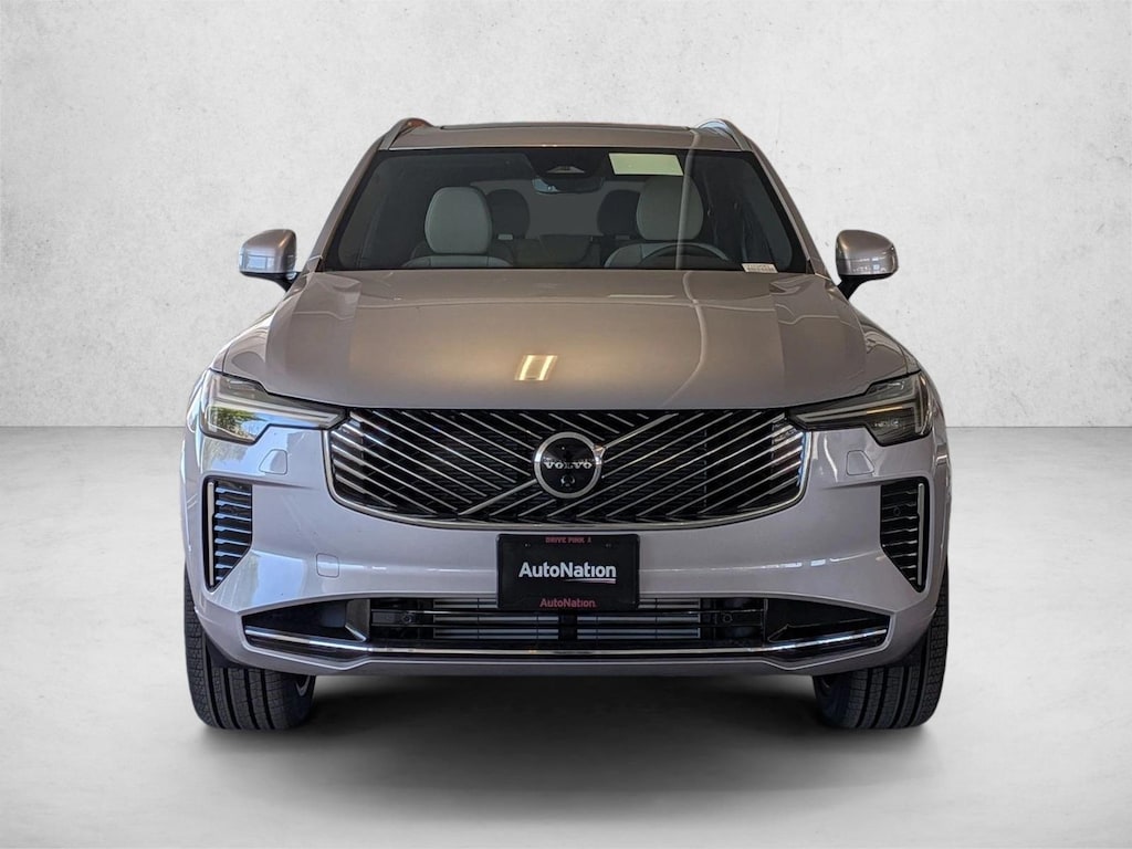 New 2026 Volvo XC90 Plug-In Hybrid Plus Sport Utility