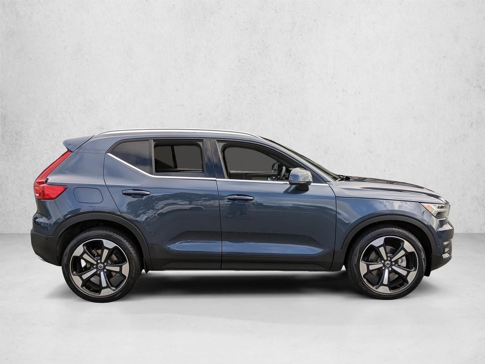 Used 2019 Volvo XC40 T5 Inscription SUV