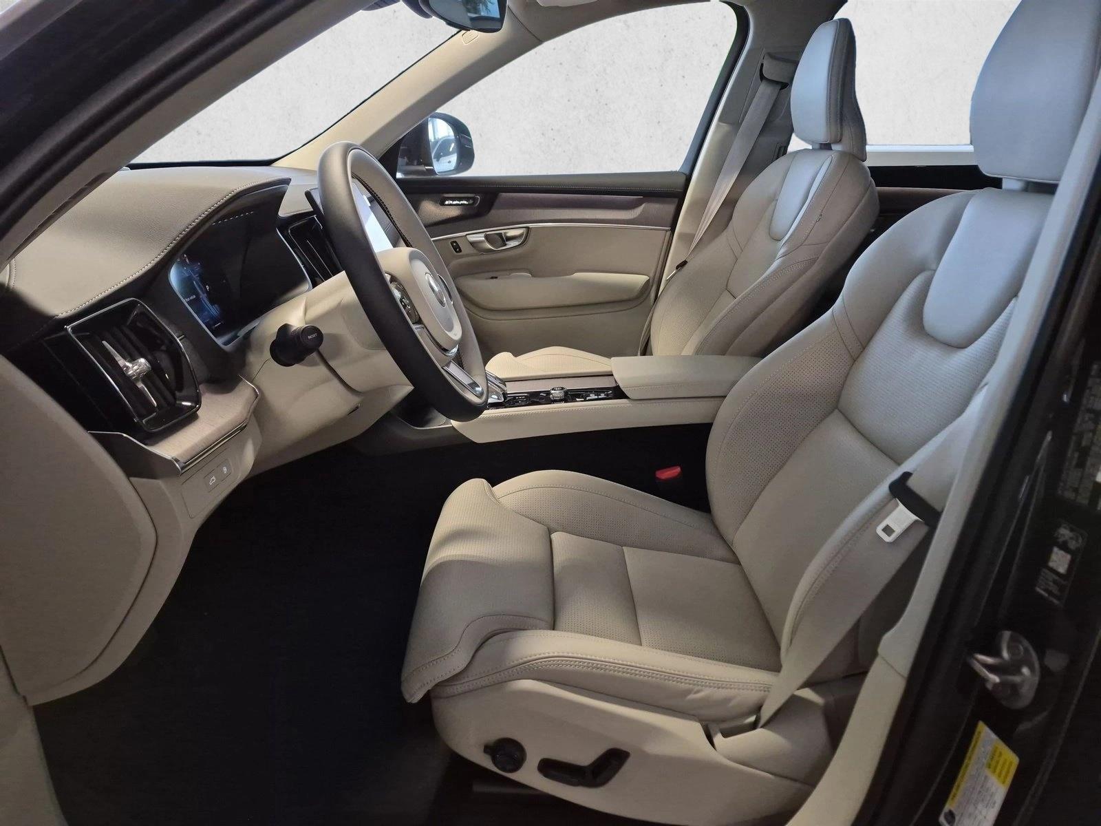 New 2026 Volvo XC90 Plug-In Hybrid Ultra Sport Utility