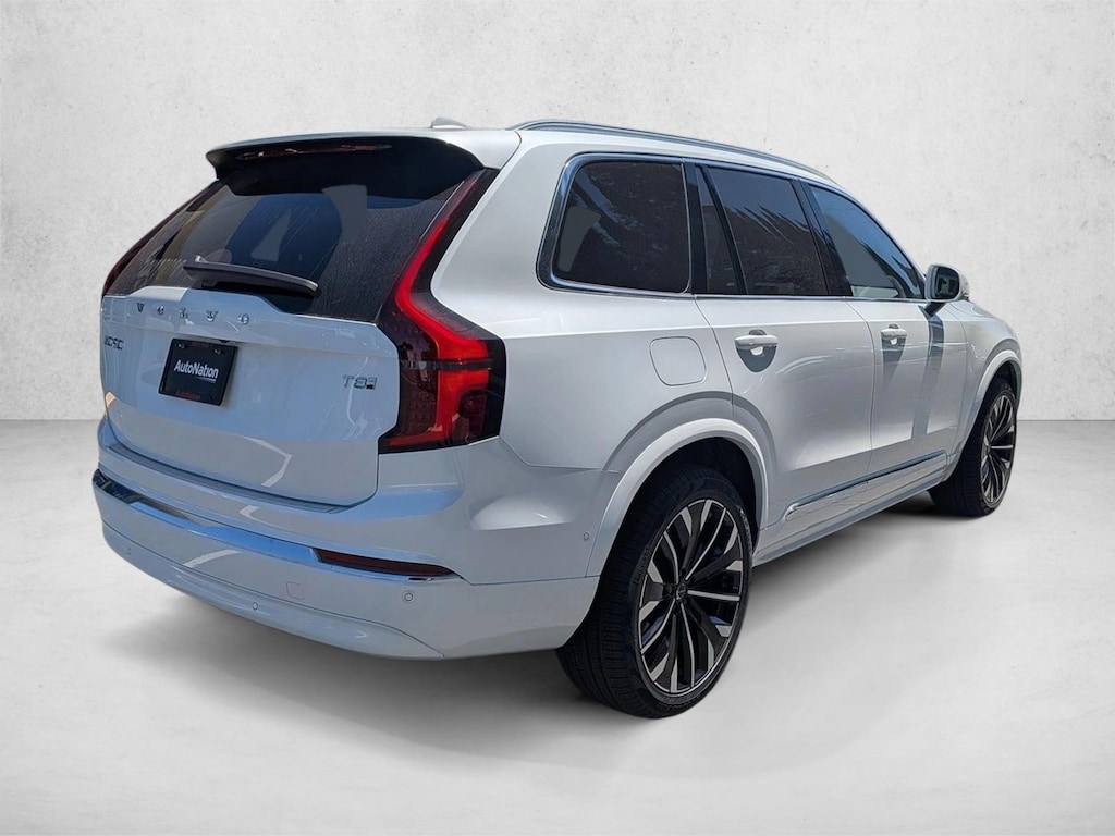 New 2026 Volvo XC90 Plug-In Hybrid Ultra Sport Utility