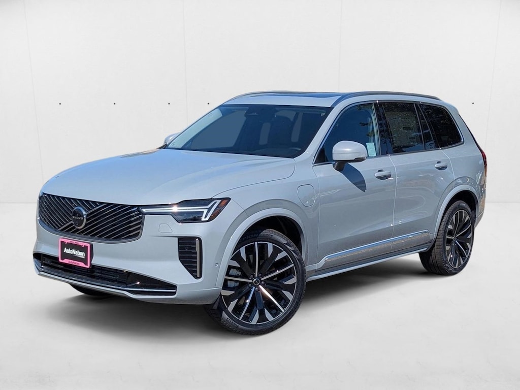 New 2026 Volvo XC90 plug-in hybrid Plus SUV