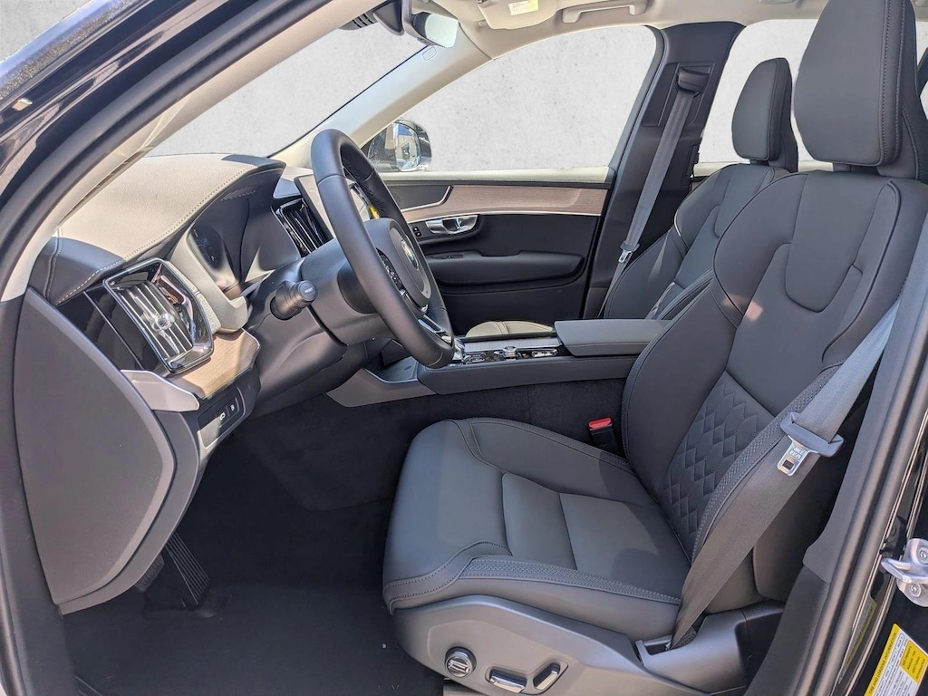 New 2026 Volvo XC90 plug-in hybrid Plus SUV