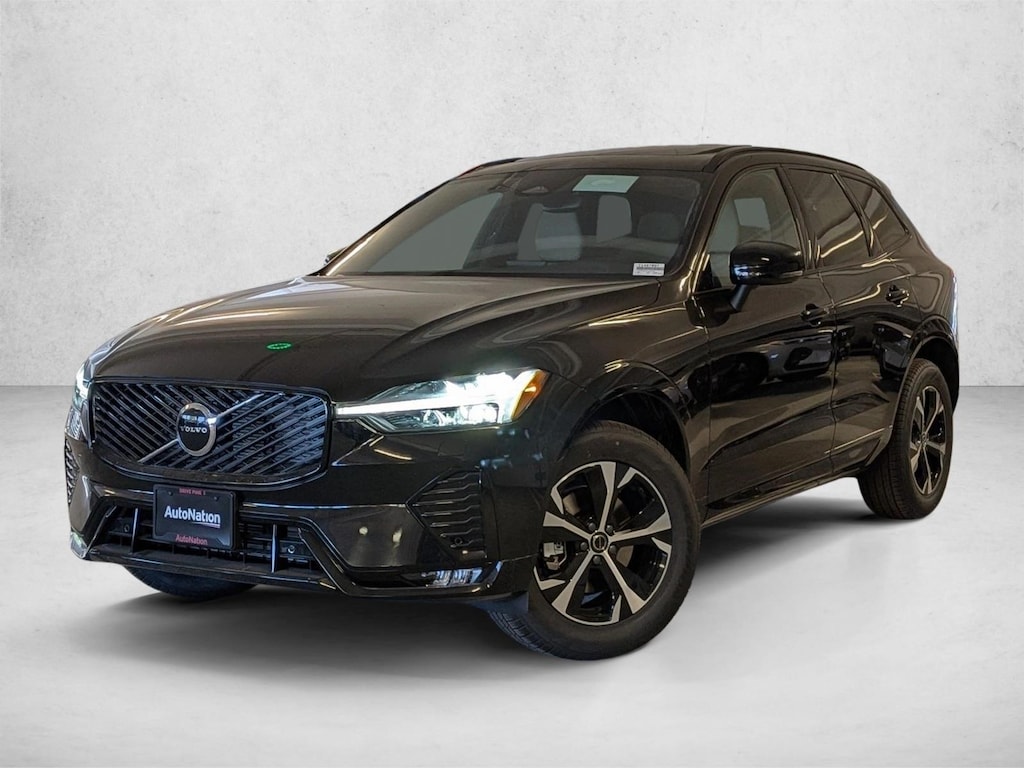 New 2026 Volvo XC60 Core Sport Utility