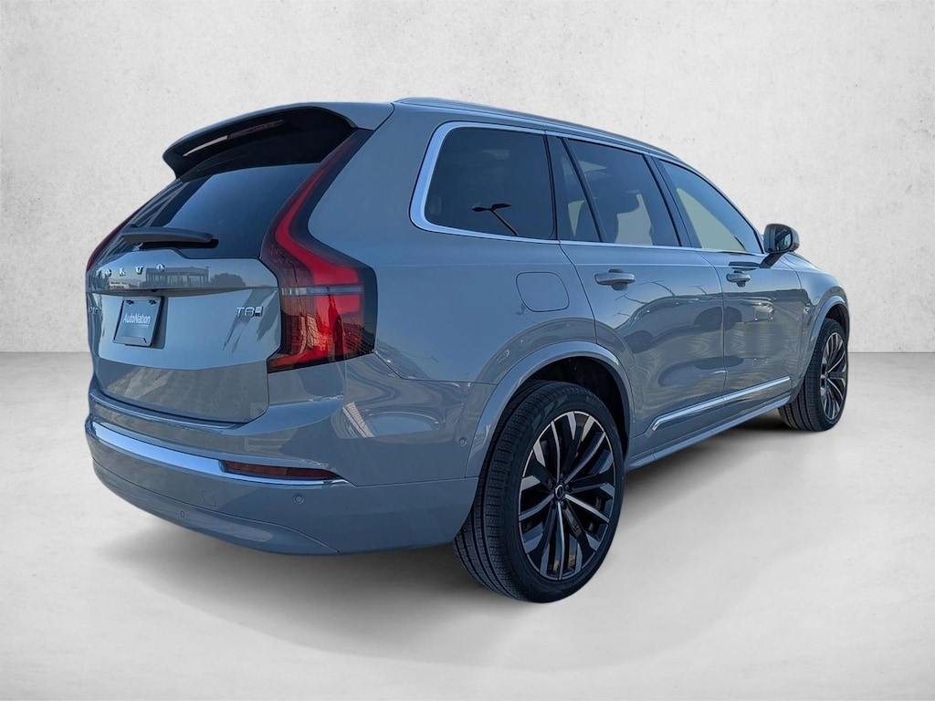 New 2026 Volvo XC90 Plug-In Hybrid Ultra Sport Utility