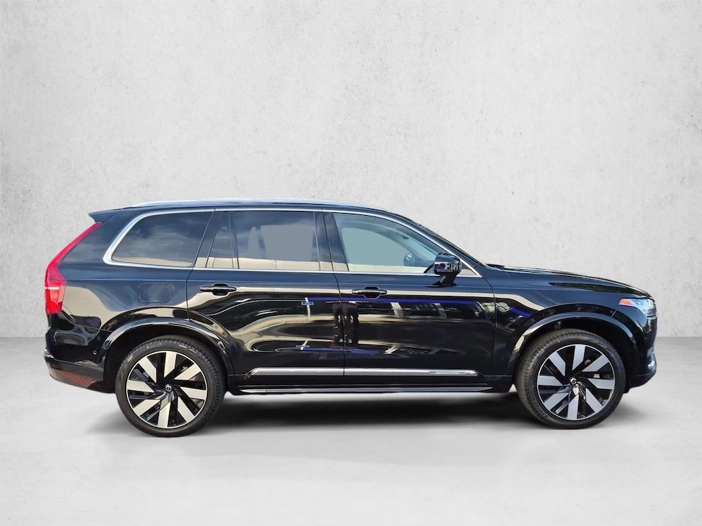 Used 2023 Volvo XC90 Recharge Plug-In Hybrid Ultimate 6-Seater SUV