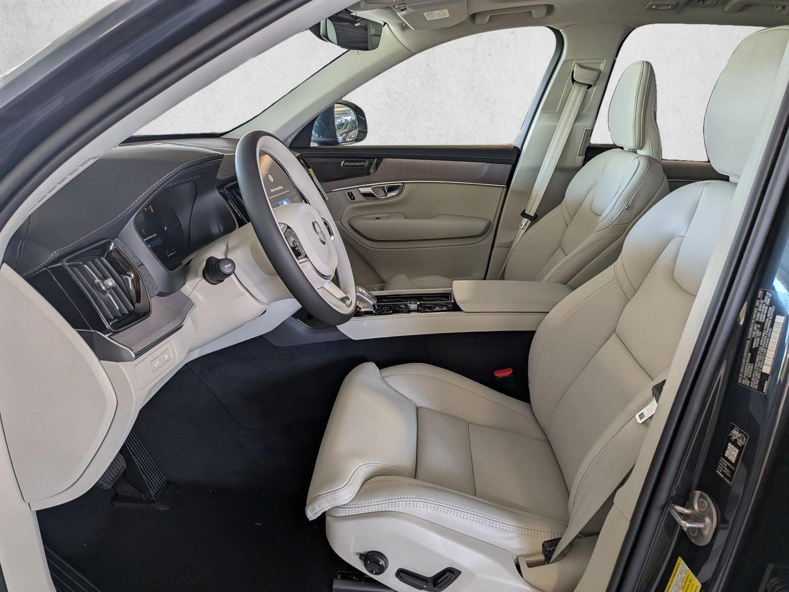 New 2026 Volvo XC90 Plug-In Hybrid Ultra Sport Utility