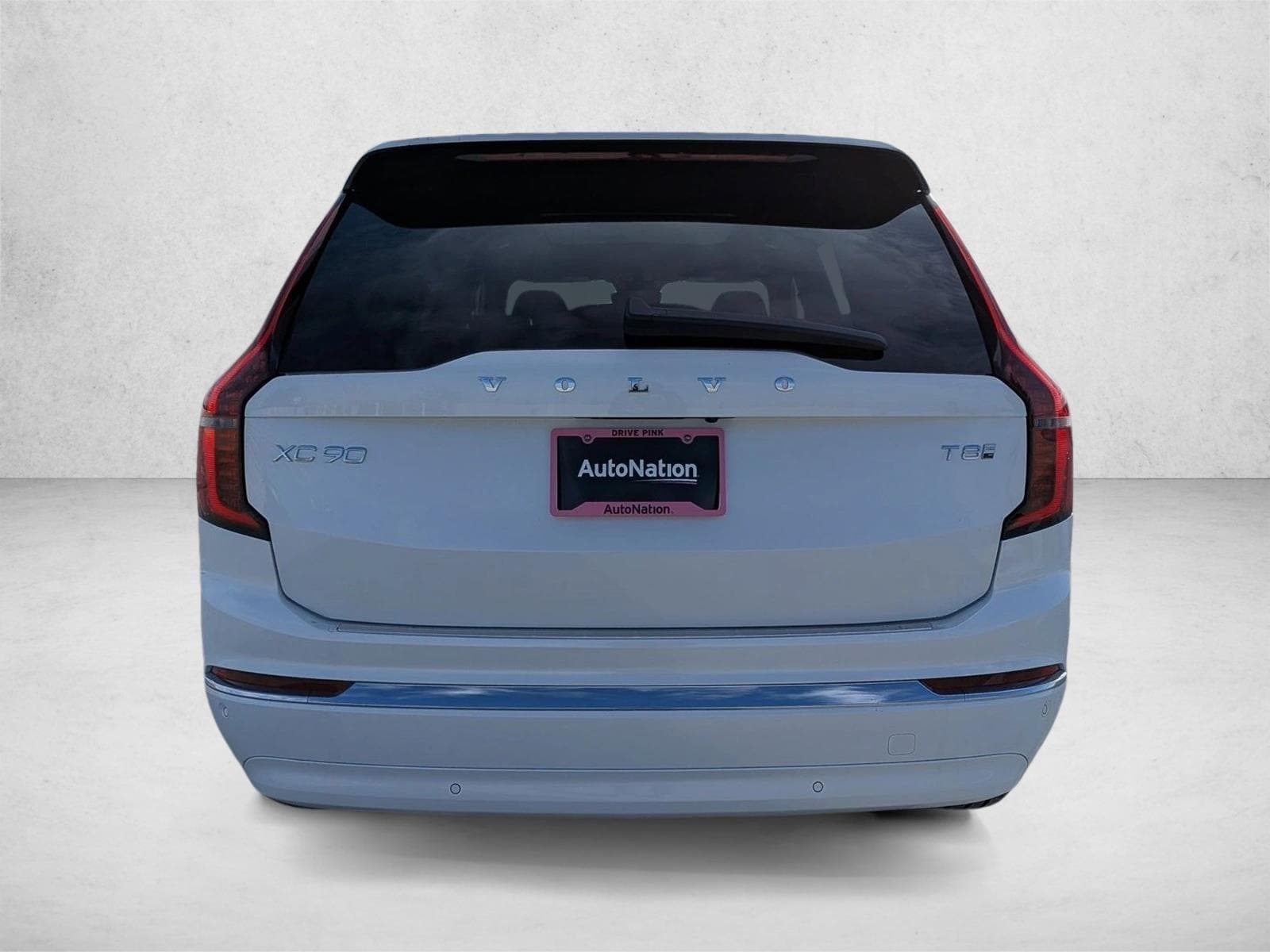 2026 Volvo XC90 Plus - Photo 8