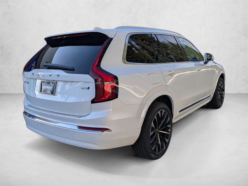 New 2026 Volvo XC90 Plus SUV