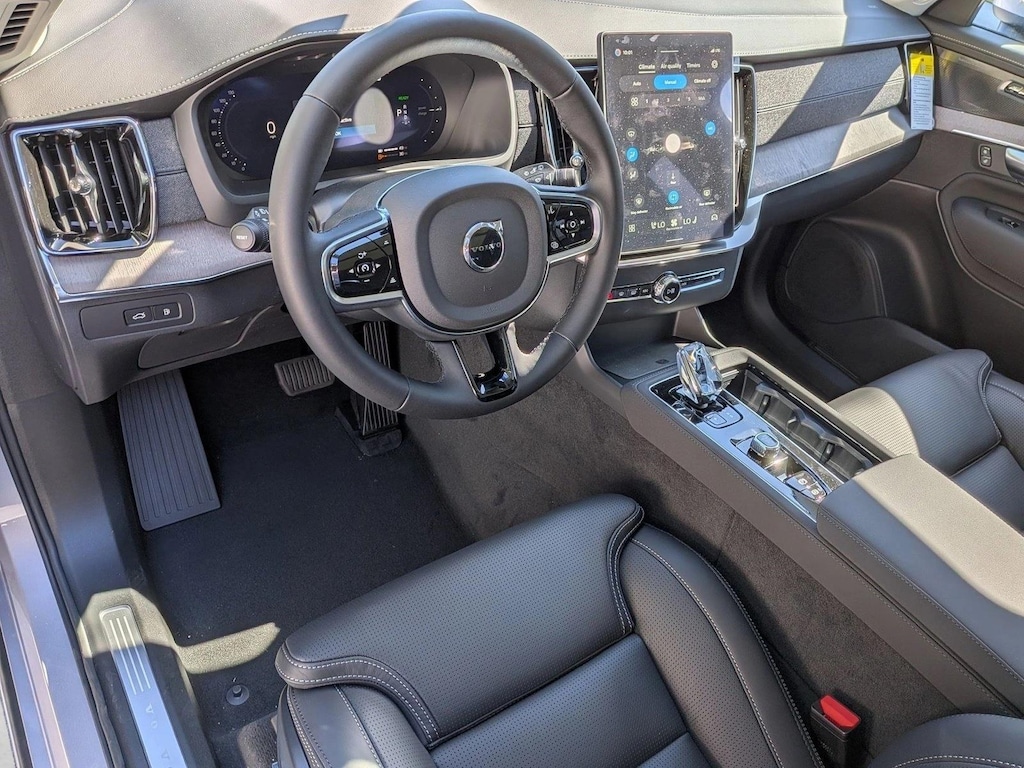 New 2026 Volvo XC90 Plug-In Hybrid Ultra Sport Utility
