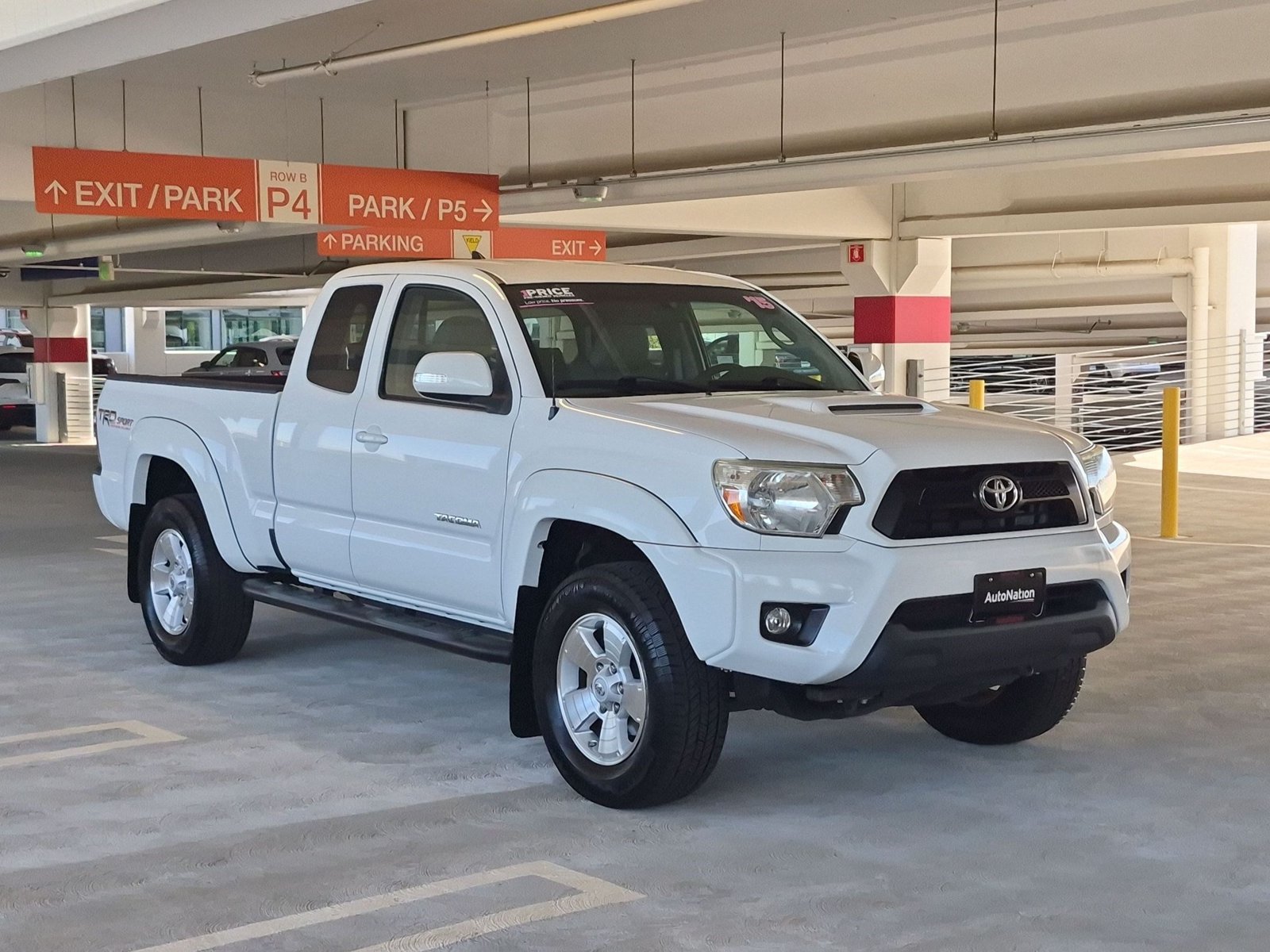 Used 2015 Toyota Tacoma PreRunner V6 Truck Access Cab
