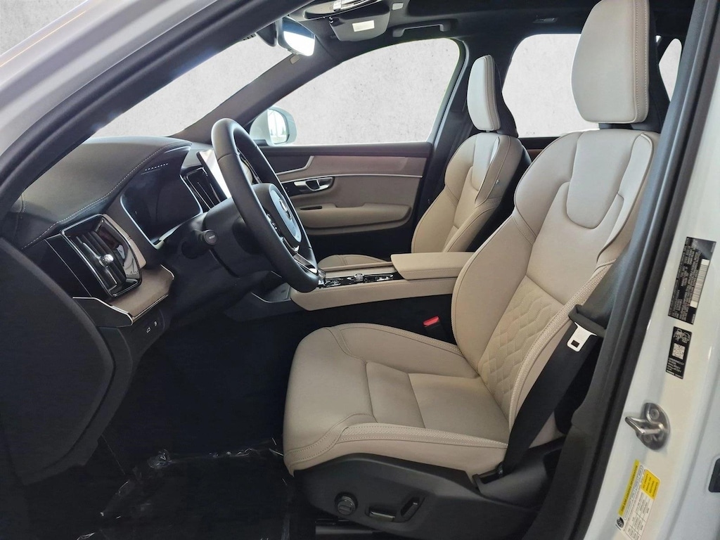 New 2026 Volvo XC90 plug-in hybrid Plus SUV