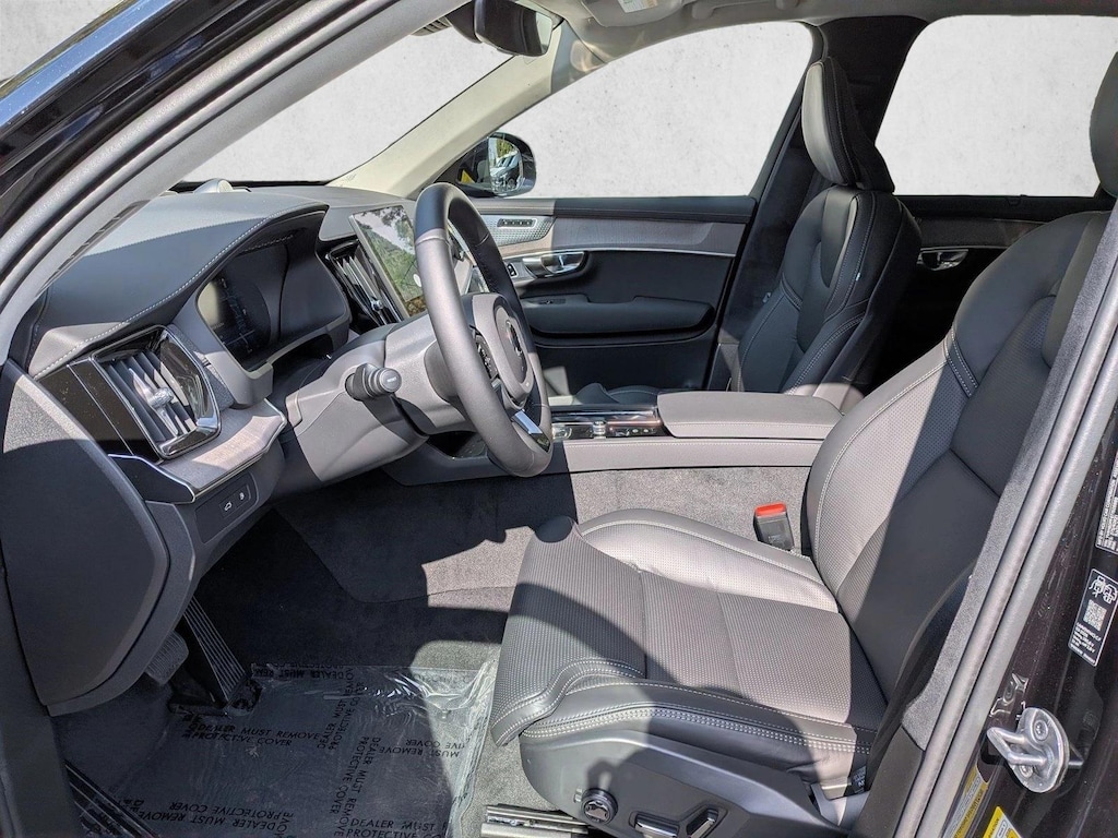 New 2026 Volvo XC90 Plug-In Hybrid Ultra Sport Utility