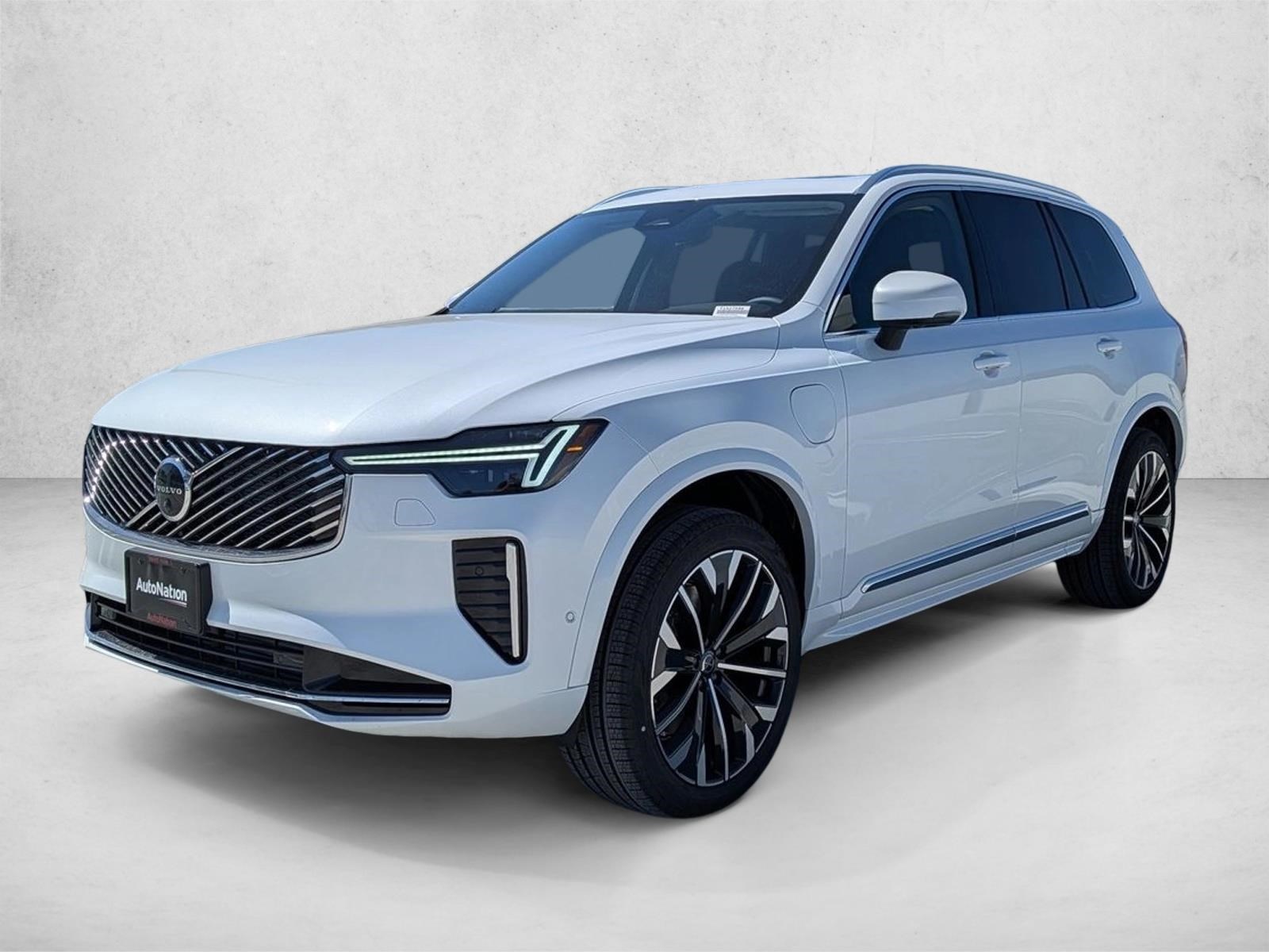  Volvo XC90 Plug-In Hybrid