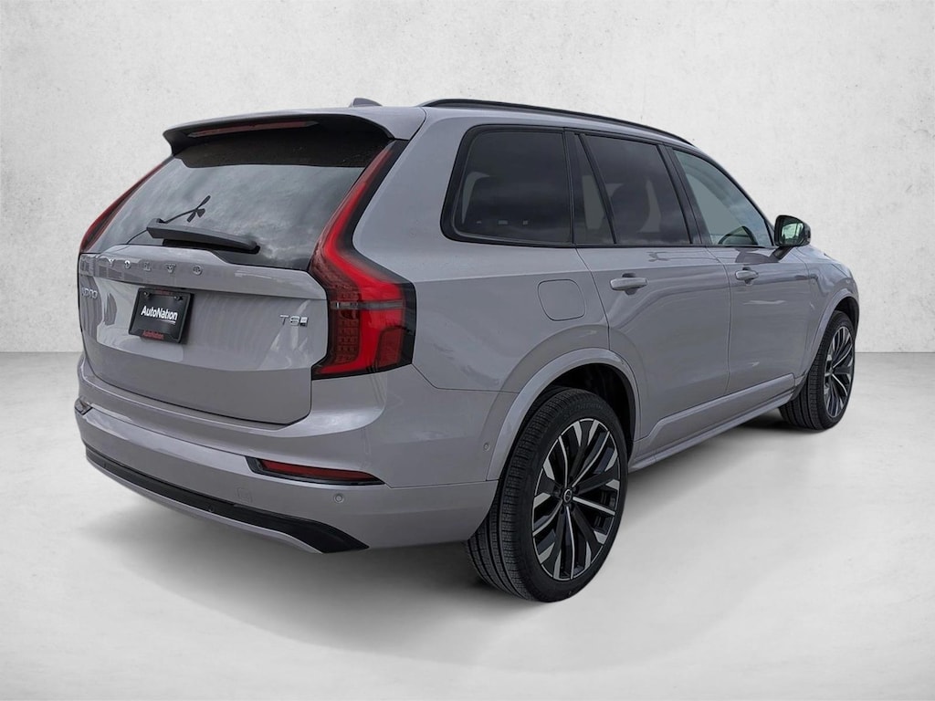 New 2026 Volvo XC90 Plug-In Hybrid Ultra Dark Theme Sport Utility
