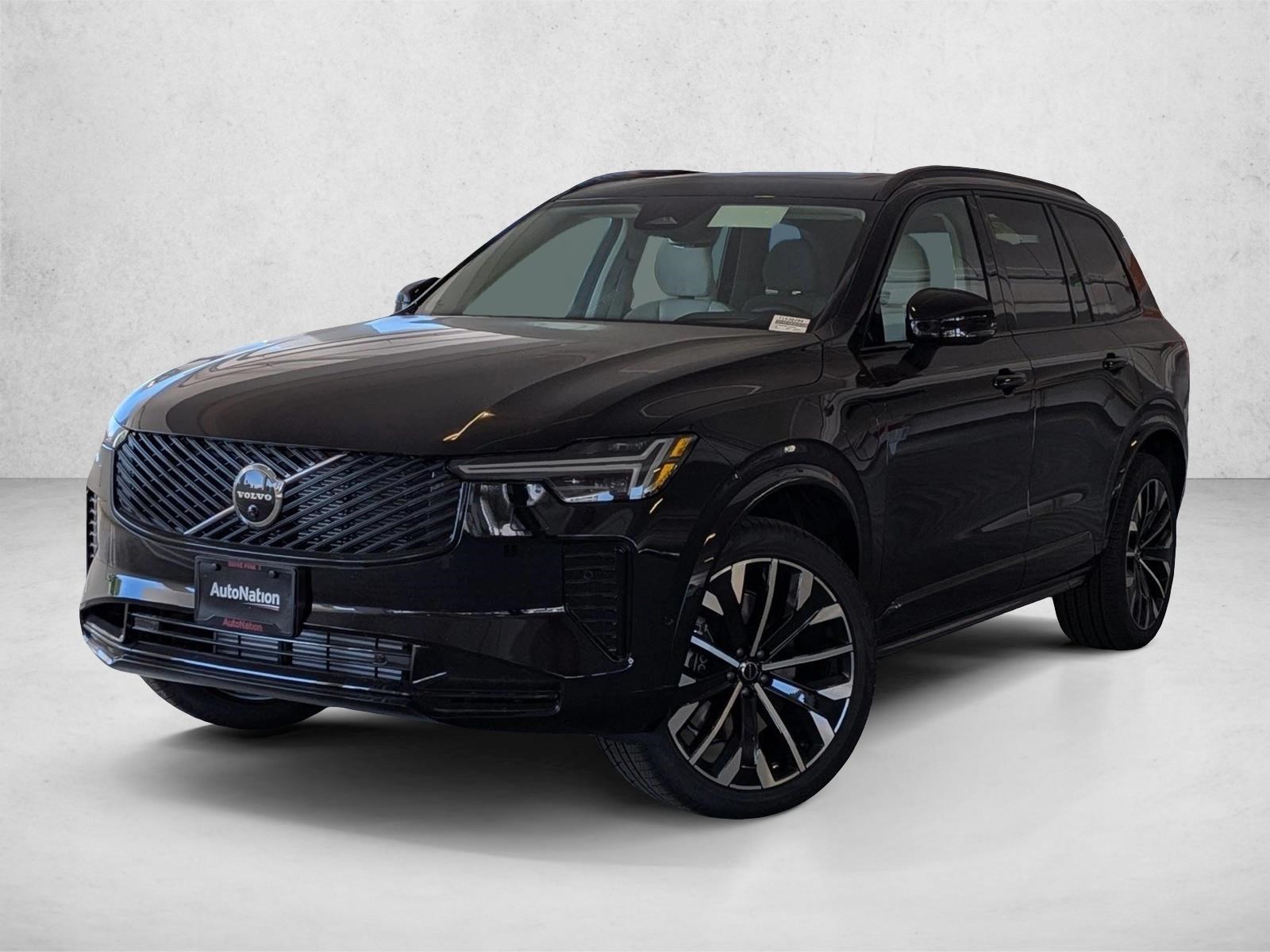  Volvo XC90 Plug-In Hybrid