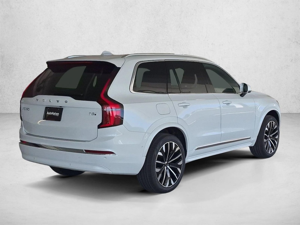 New 2026 Volvo XC90 Plug-In Hybrid Ultra Sport Utility