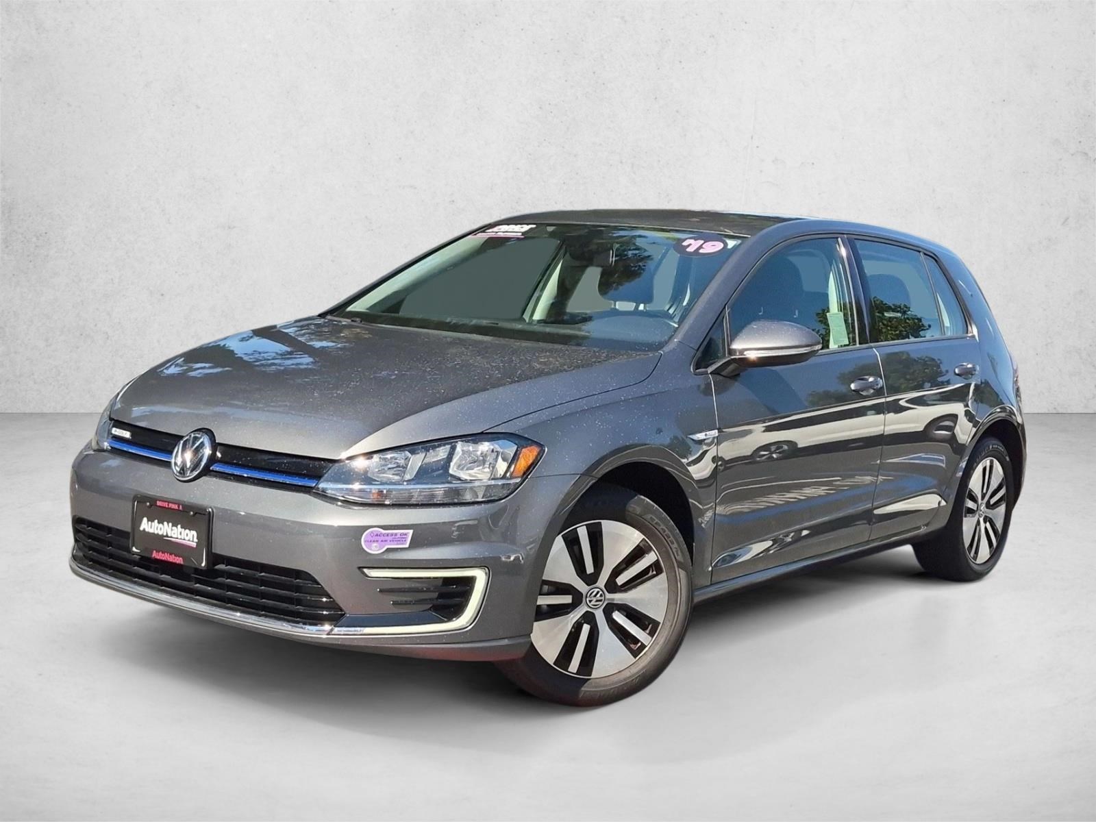 Used 2019 Volkswagen e-Golf SE Hatchback