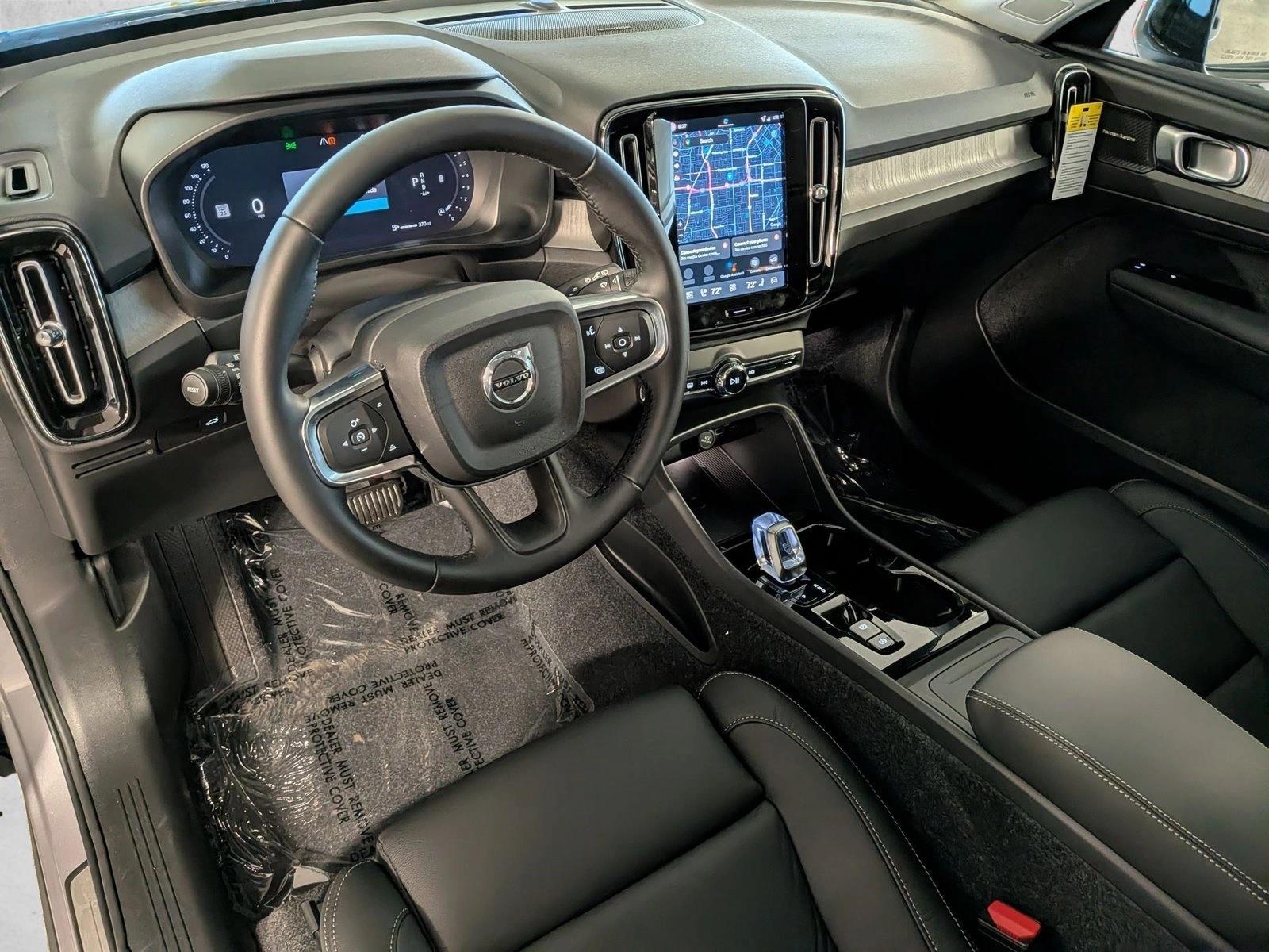 2026 Volvo XC40 Ultra - Photo 9