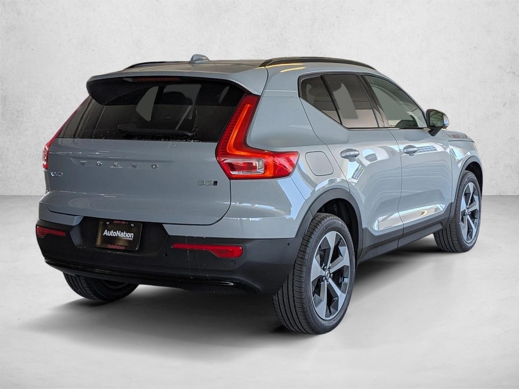 New 2026 Volvo XC40 Plus Sport Utility