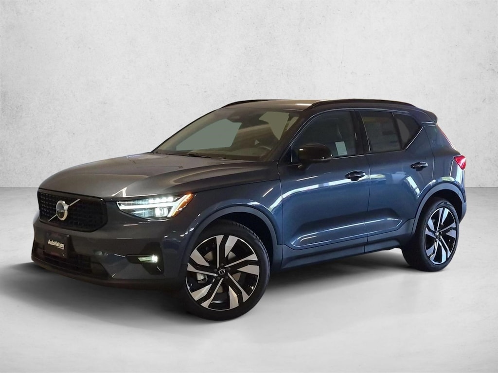 New 2026 Volvo XC40 Ultra Sport Utility