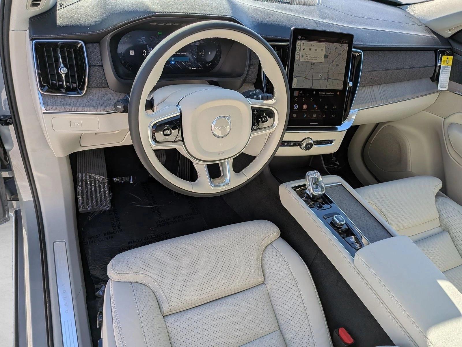 New 2026 Volvo XC90 Ultra SUV