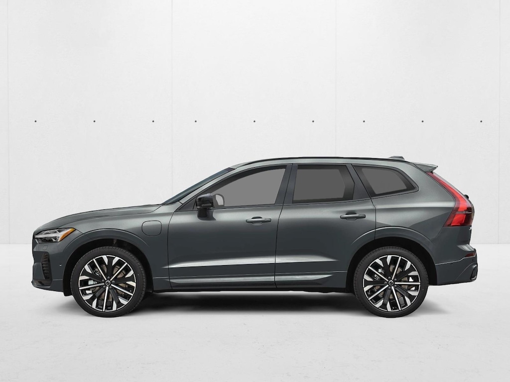 New 2027 Volvo XC60 plug-in hybrid Ultra SUV