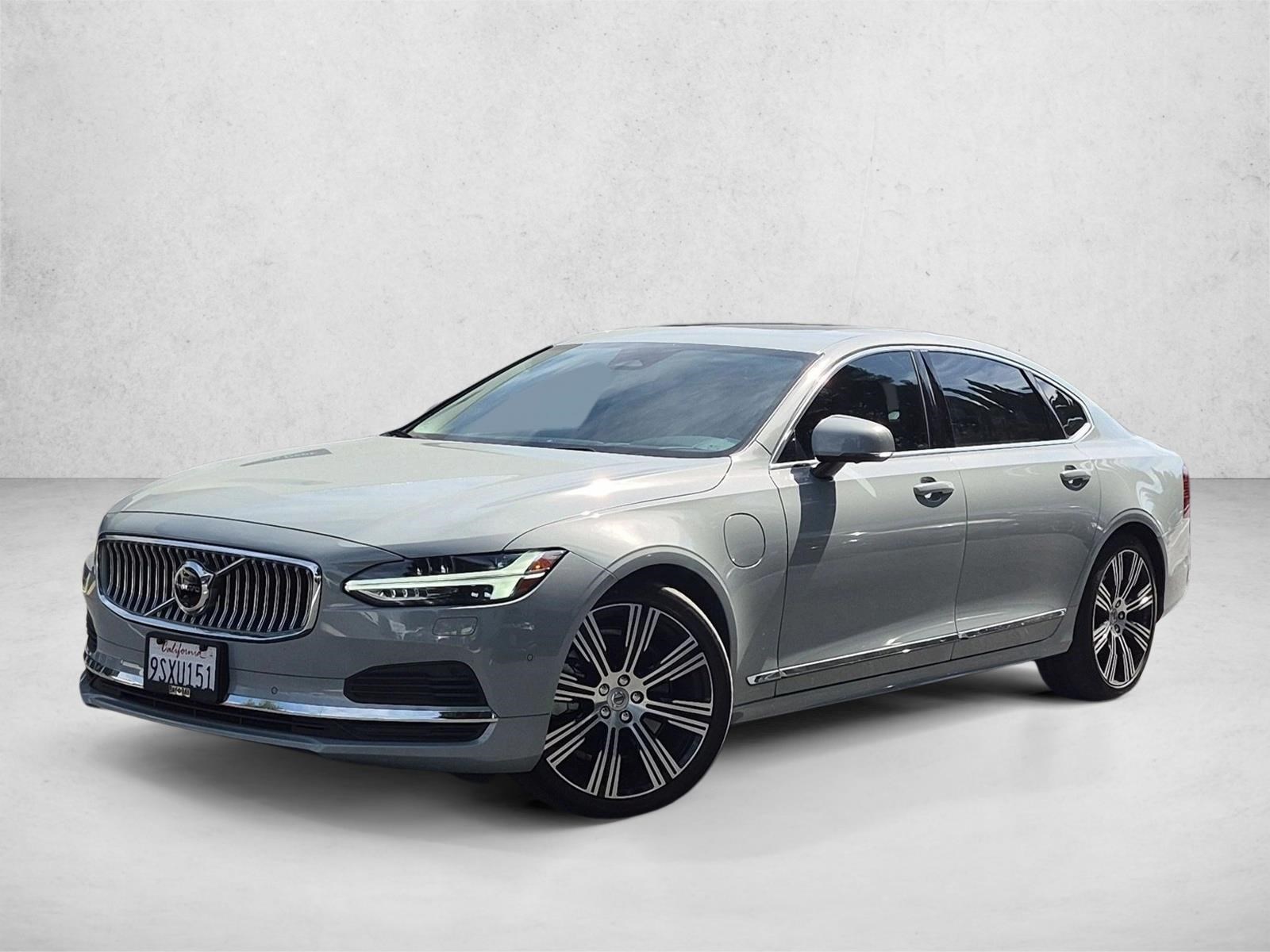  Volvo S60 Plug-In Hybrid