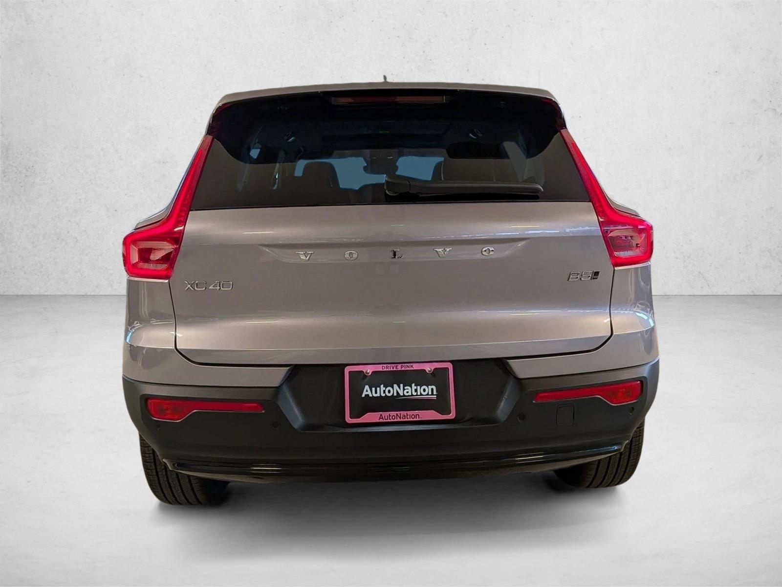 2026 Volvo XC40 Ultra - Photo 6
