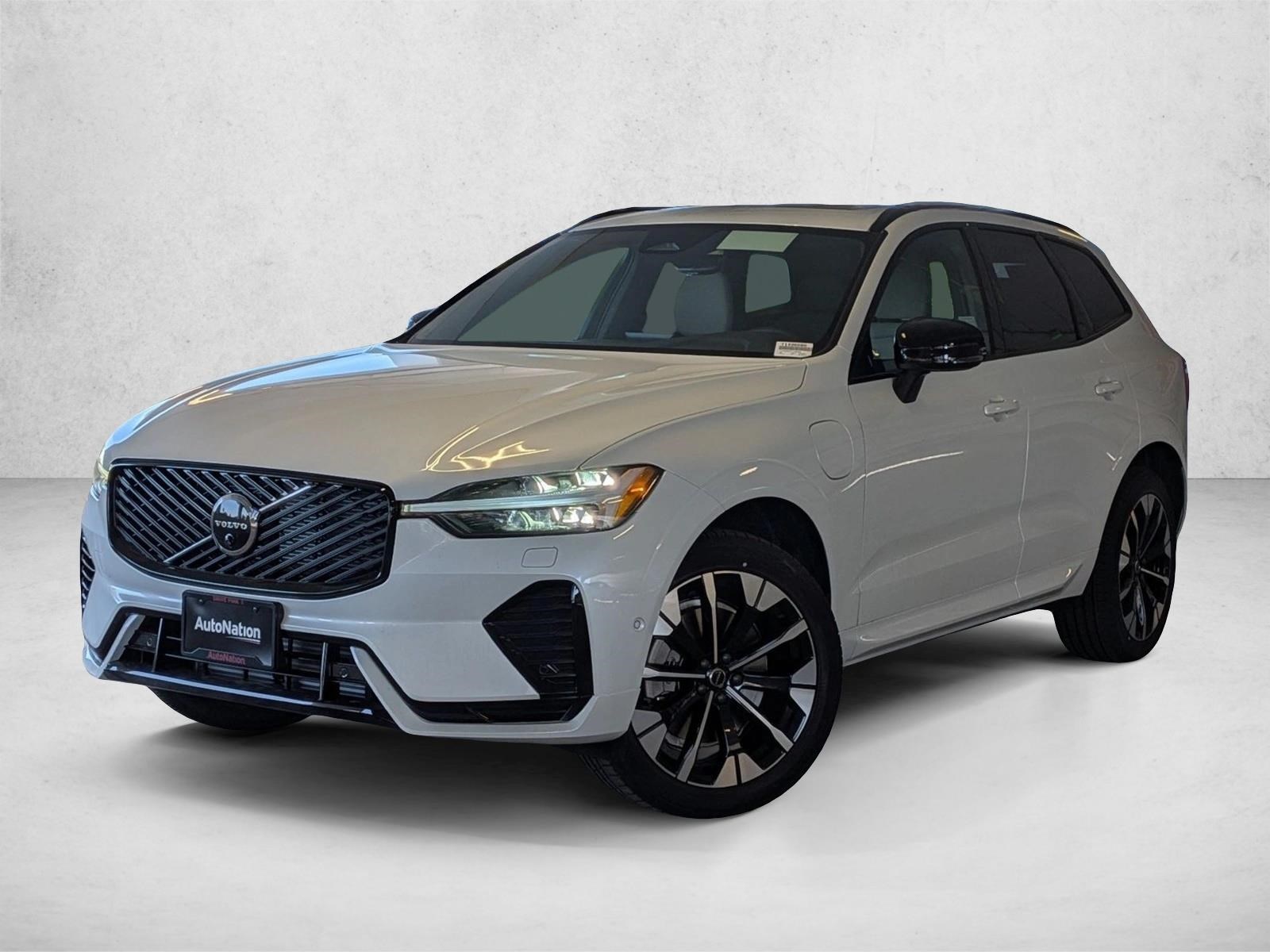  Volvo XC60 plug-in hybrid