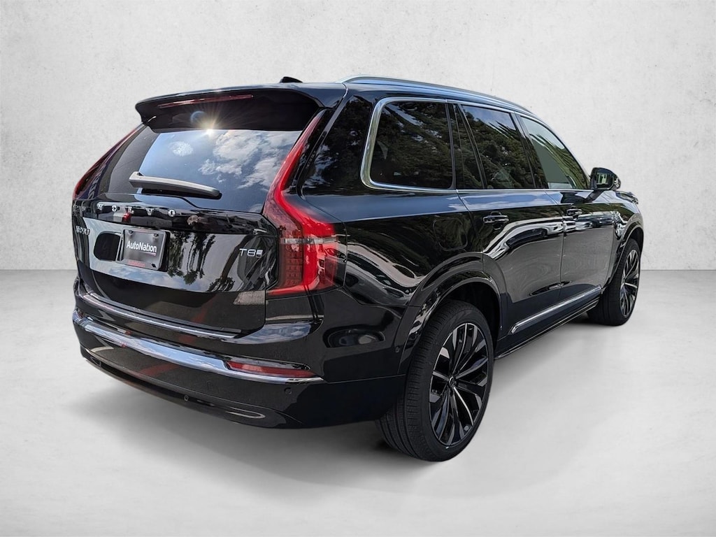 New 2026 Volvo XC90 Plug-In Hybrid Ultra Sport Utility