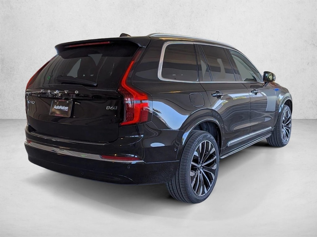 New 2026 Volvo XC90 Plus Sport Utility
