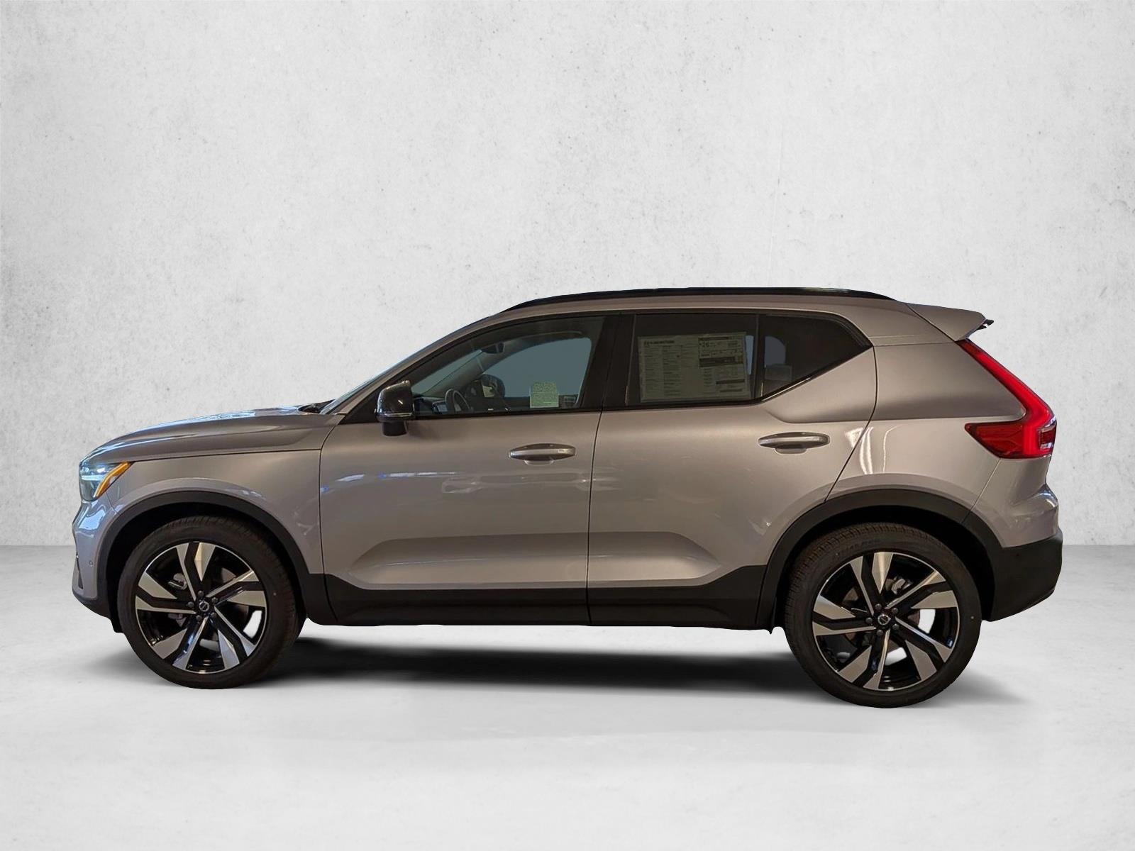2026 Volvo XC40 Ultra - Photo 8