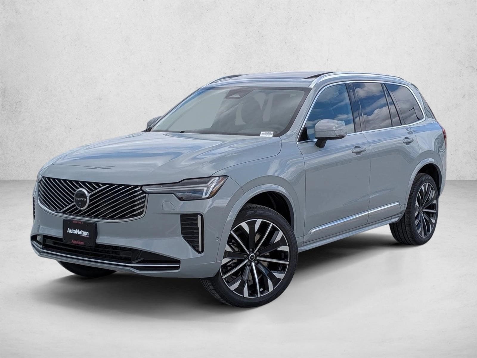 2026 Volvo XC90 Plus