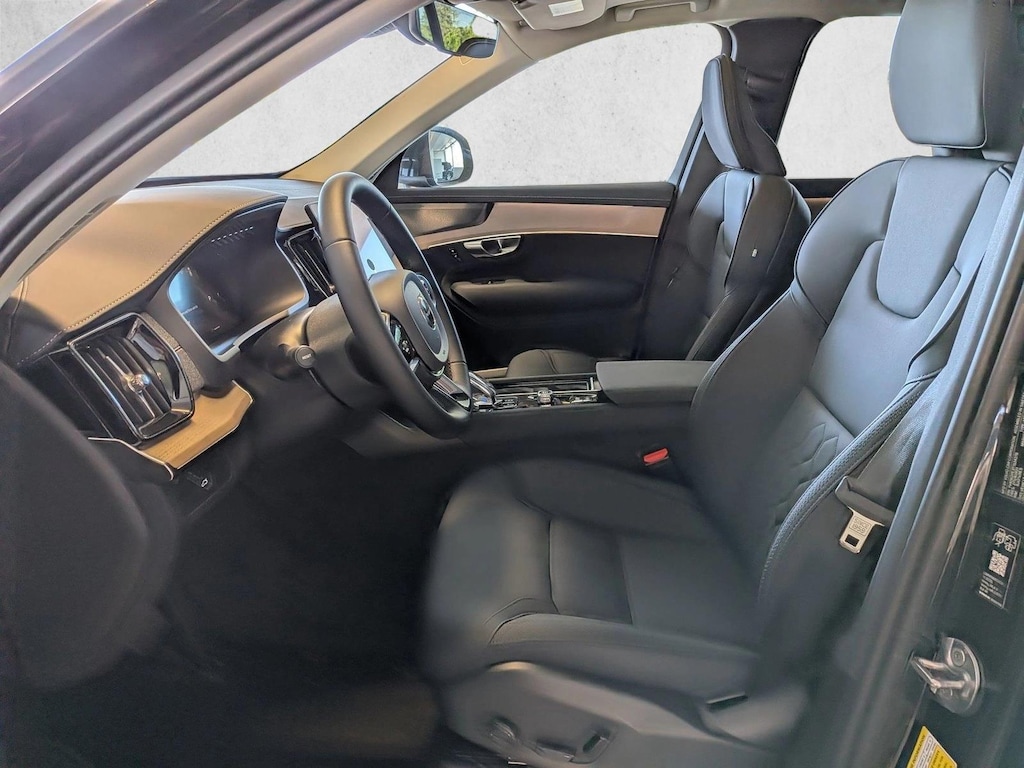 New 2026 Volvo XC90 Plus Sport Utility