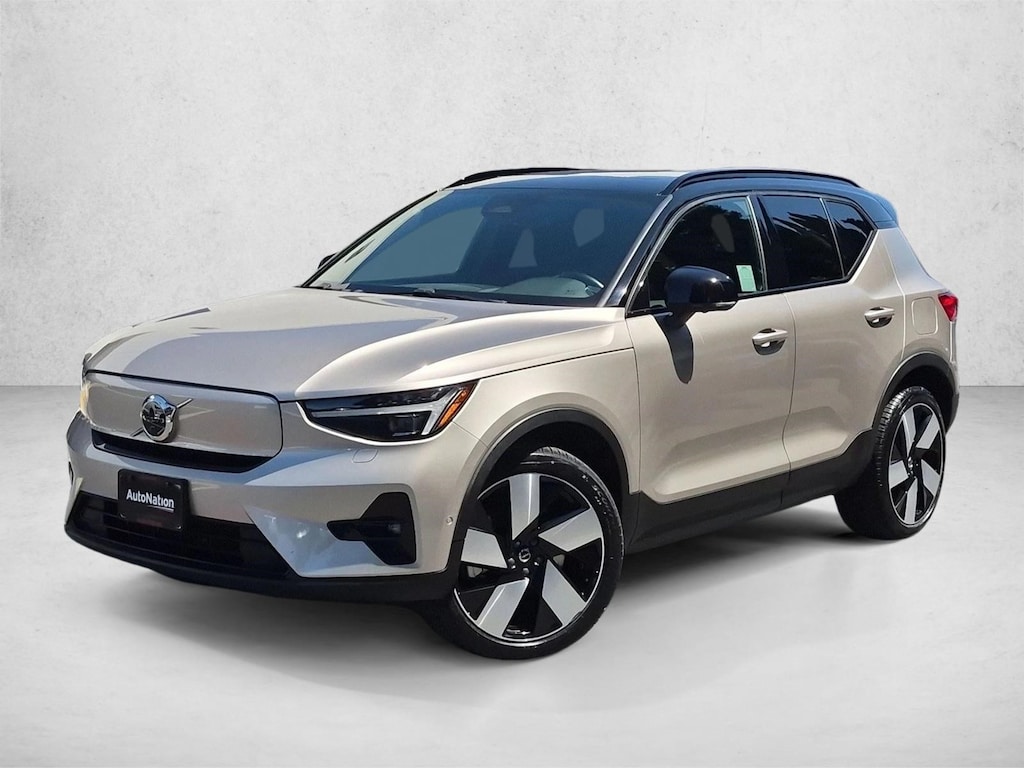 Certified 2023 Volvo XC40 Recharge Pure Electric Ultimate SUV