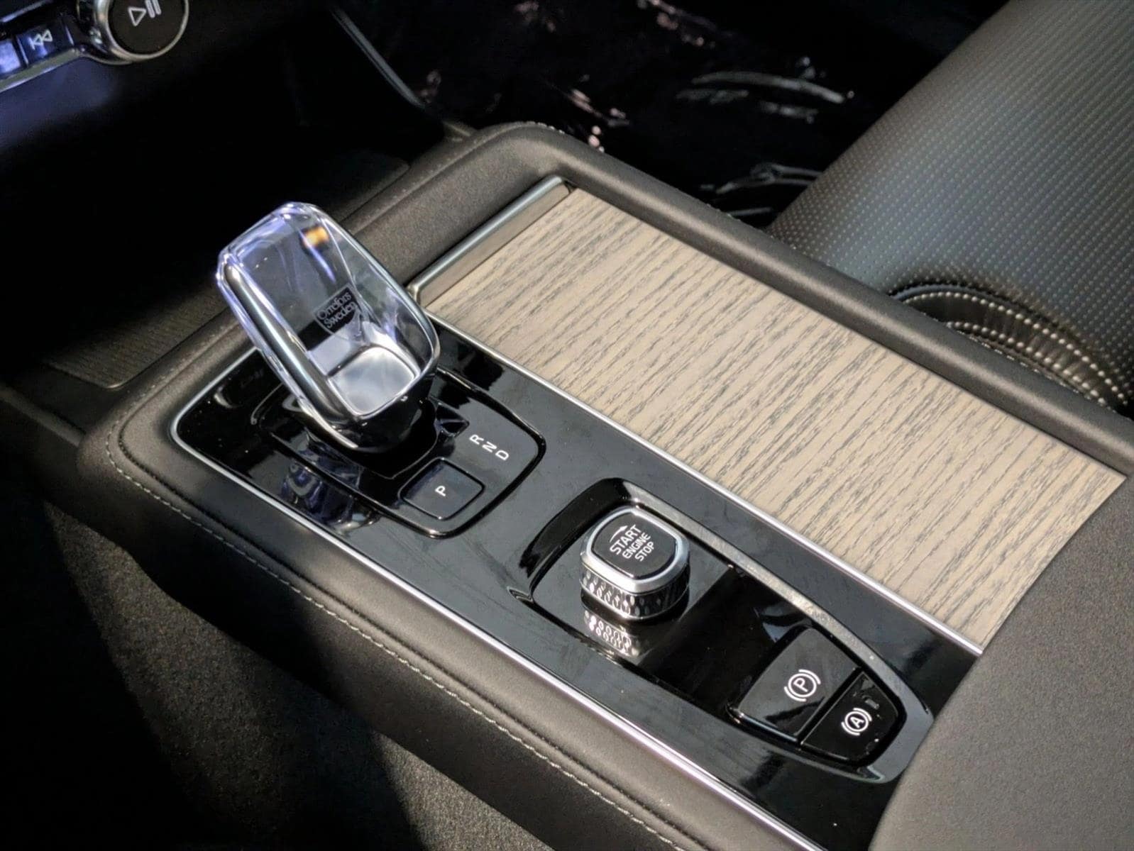 2026 Volvo XC90 Ultra - Photo 14